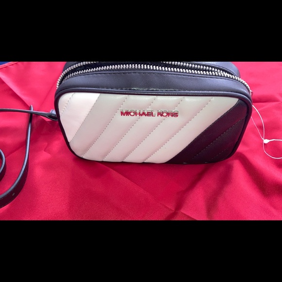 2 In 1 - Picture 2 of 5